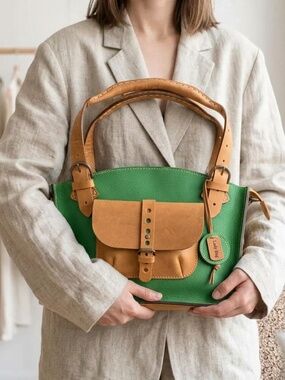 Ladybuq Limited edition Genuine Leather Handbag with Pouch